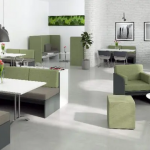 Konzept-Skizze Hund Möbelwerke: Grüne Lounge-Garnitur